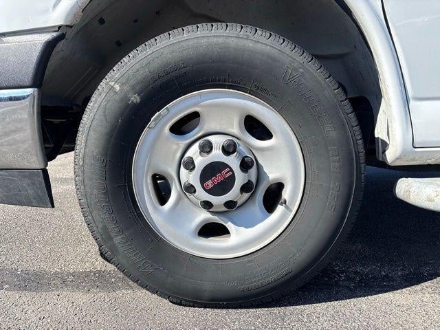 2024 GMC Savana Cargo 2500 Base