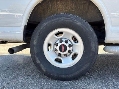2024 GMC Savana Cargo 2500 Base