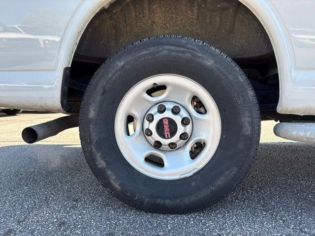 2024 GMC Savana Cargo 2500 Base