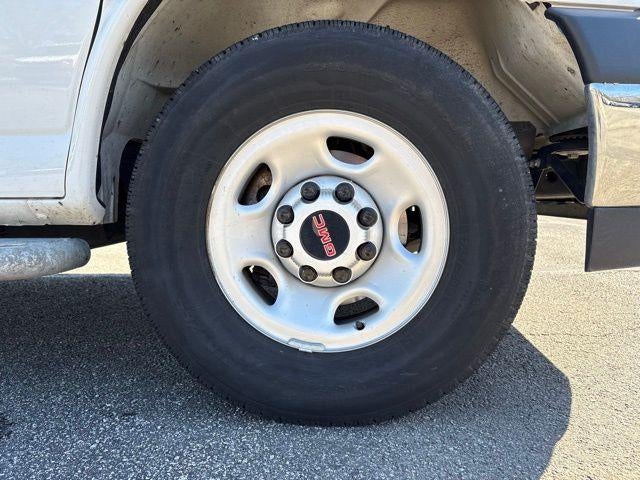 2024 GMC Savana Cargo 2500 Base