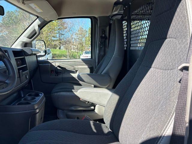2024 GMC Savana Cargo 2500 Base