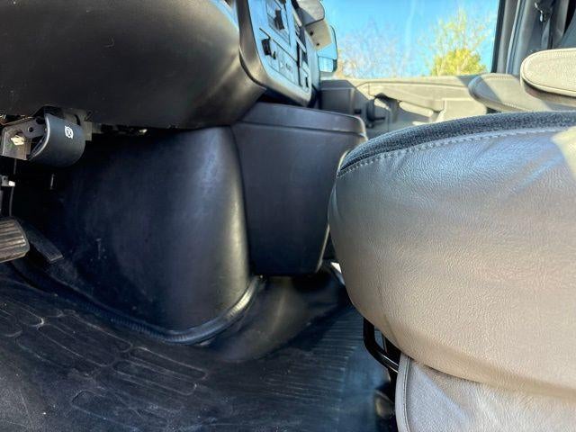 2024 GMC Savana Cargo 2500 Base