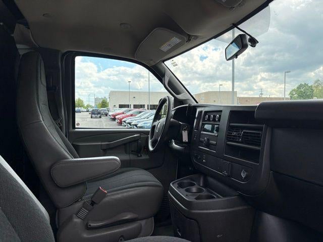 2024 GMC Savana Cargo 2500 Base