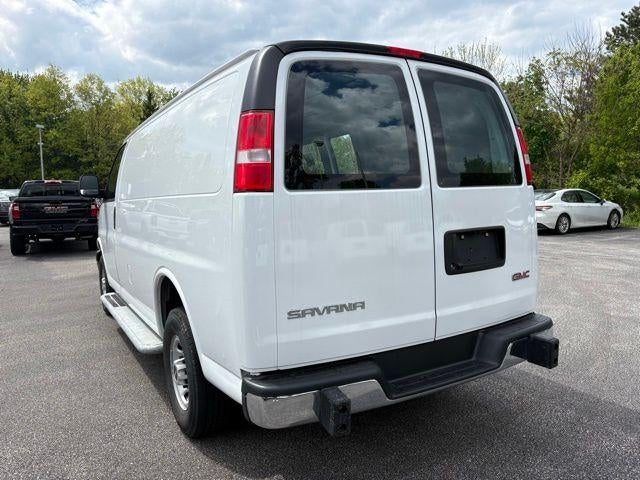 2024 GMC Savana Cargo 2500 Base