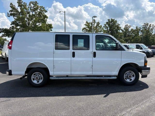 2025 GMC Savana Cargo Base