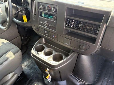 2025 GMC Savana Cargo Base