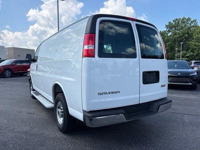 2025 GMC Savana Cargo Base