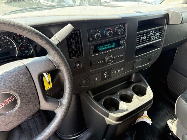 2025 GMC Savana Cargo Base