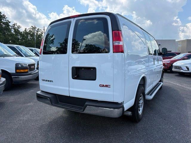 2025 GMC Savana Cargo Base