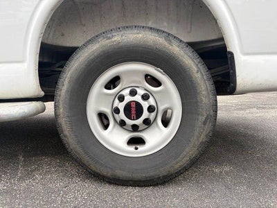 2025 GMC Savana Cargo Base