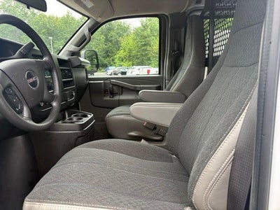 2025 GMC Savana Cargo Base