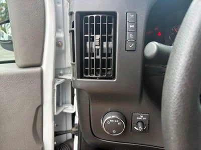 2025 GMC Savana Cargo Base