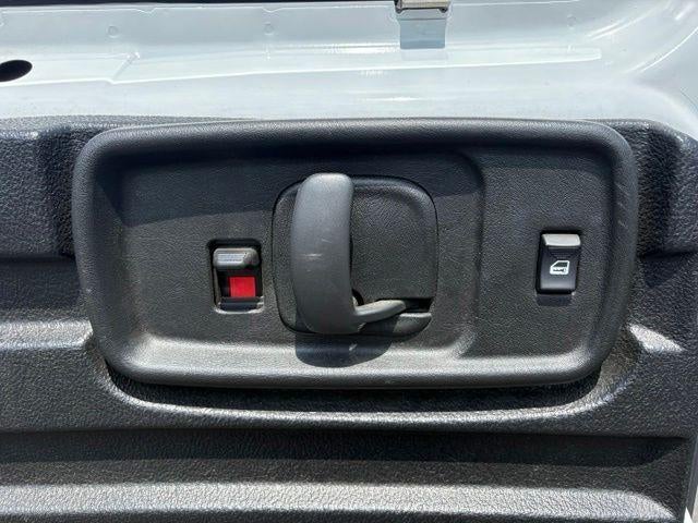 2025 GMC Savana Cargo Base