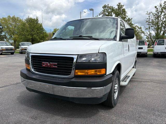 2024 GMC Savana Cargo 2500 Base