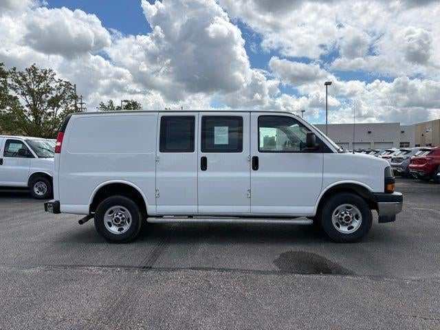 2024 GMC Savana Cargo 2500 Base