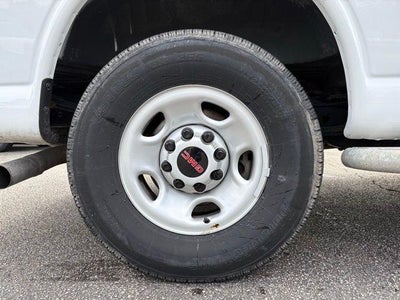 2024 GMC Savana Cargo 2500 Base