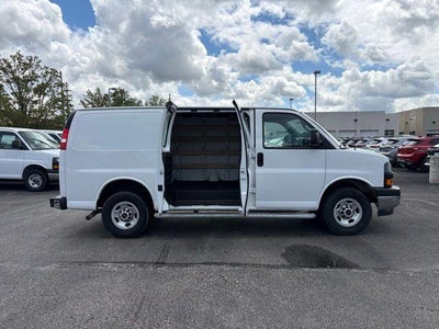 2024 GMC Savana Cargo 2500 Base