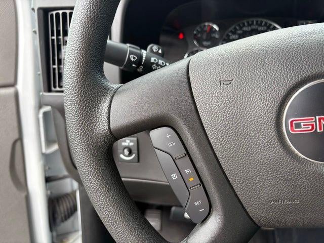 2024 GMC Savana Cargo 2500 Base