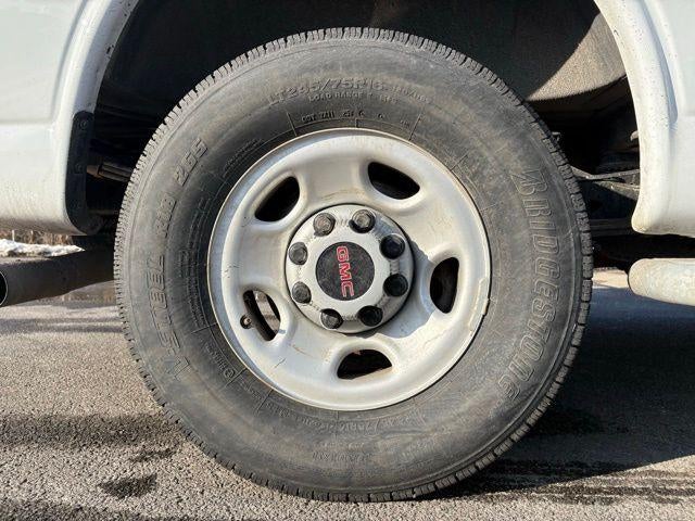 2024 GMC Savana Cargo 2500 Base