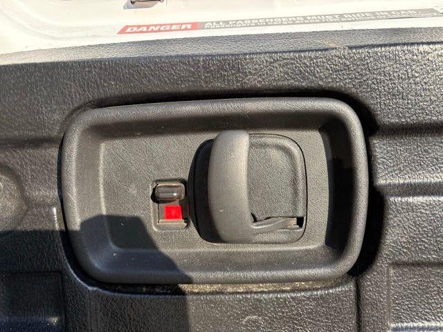 2024 GMC Savana Cargo 2500 Base