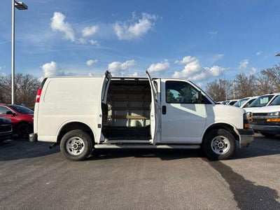 2024 GMC Savana Cargo 2500 Base