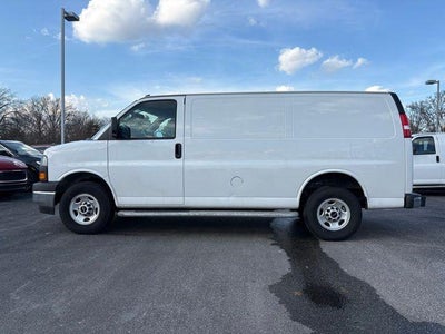 2024 GMC Savana Cargo 2500 Base