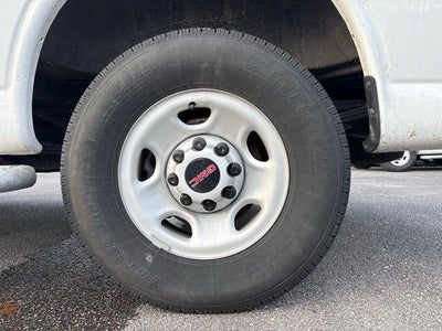 2024 GMC Savana Cargo 2500 Base