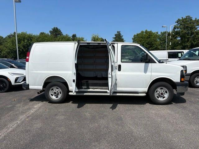 2025 GMC Savana Cargo Base