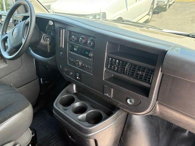 2025 GMC Savana Cargo Base