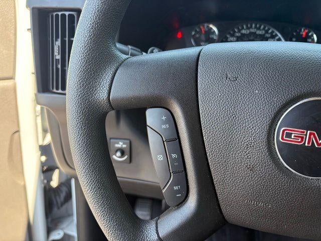 2024 GMC Savana Cargo 2500 Base