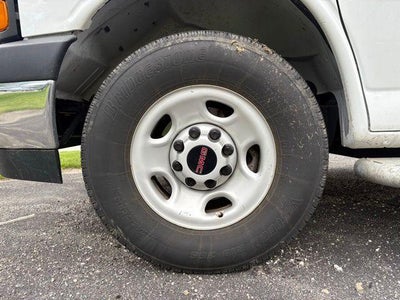 2024 GMC Savana Cargo 2500 Base