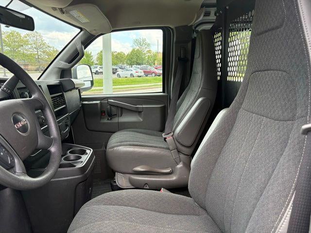 2024 GMC Savana Cargo 2500 Base