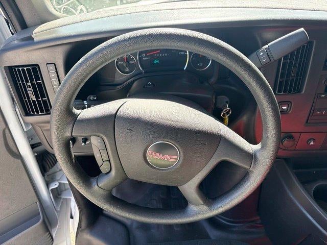 2025 GMC Savana Cargo Base