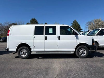 2024 GMC Savana Cargo 2500 Base