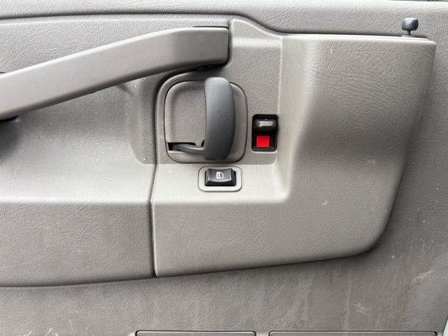 2024 GMC Savana Cargo 2500 Base