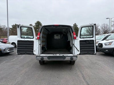 2024 GMC Savana Cargo 2500 Base