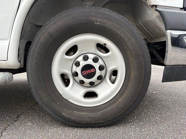 2024 GMC Savana Cargo 2500 Base