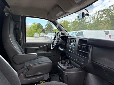 2024 GMC Savana Cargo 2500 Base