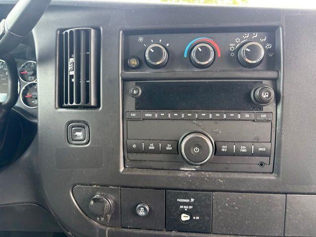 2024 GMC Savana Cargo 2500 Base
