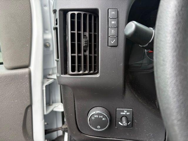 2024 GMC Savana Cargo 2500 Base