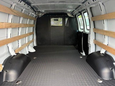 2024 GMC Savana Cargo 2500 Base
