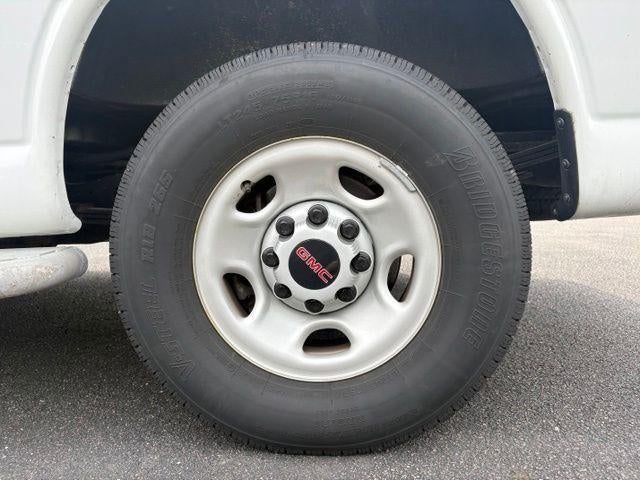 2024 GMC Savana Cargo 2500 Base
