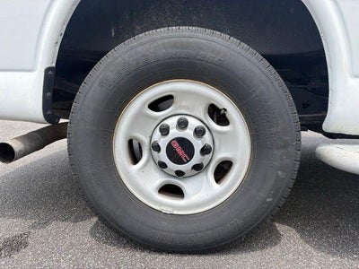 2024 GMC Savana Cargo 2500 Base