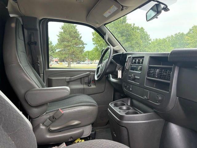 2024 GMC Savana Cargo 2500 Base