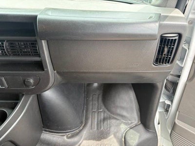 2024 GMC Savana Cargo 2500 Base