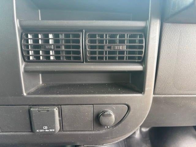 2024 GMC Savana Cargo 2500 Base