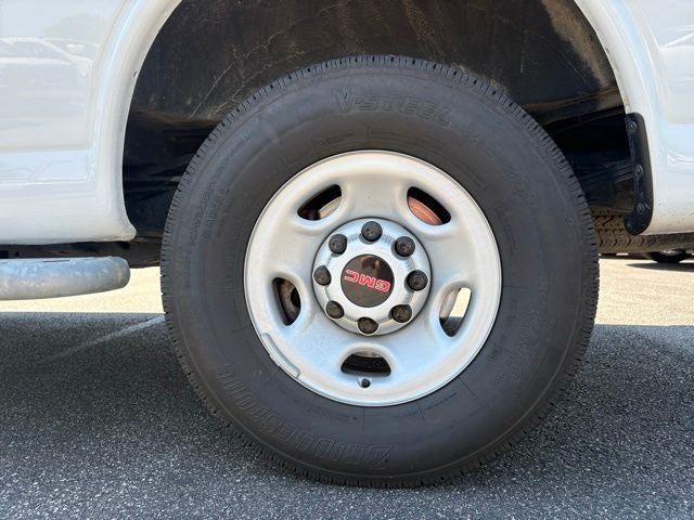 2024 GMC Savana Cargo 2500 Base