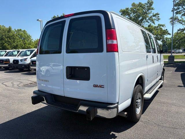 2024 GMC Savana Cargo 2500 Base
