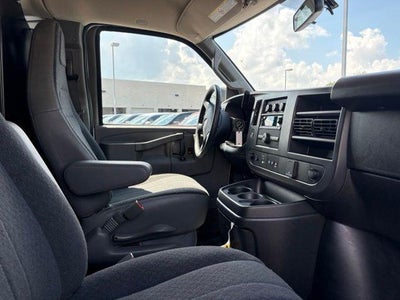 2025 GMC Savana Cargo Base