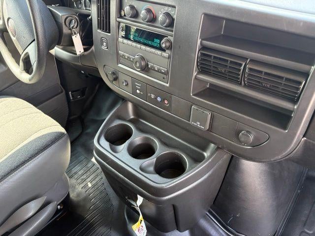 2025 GMC Savana Cargo Base